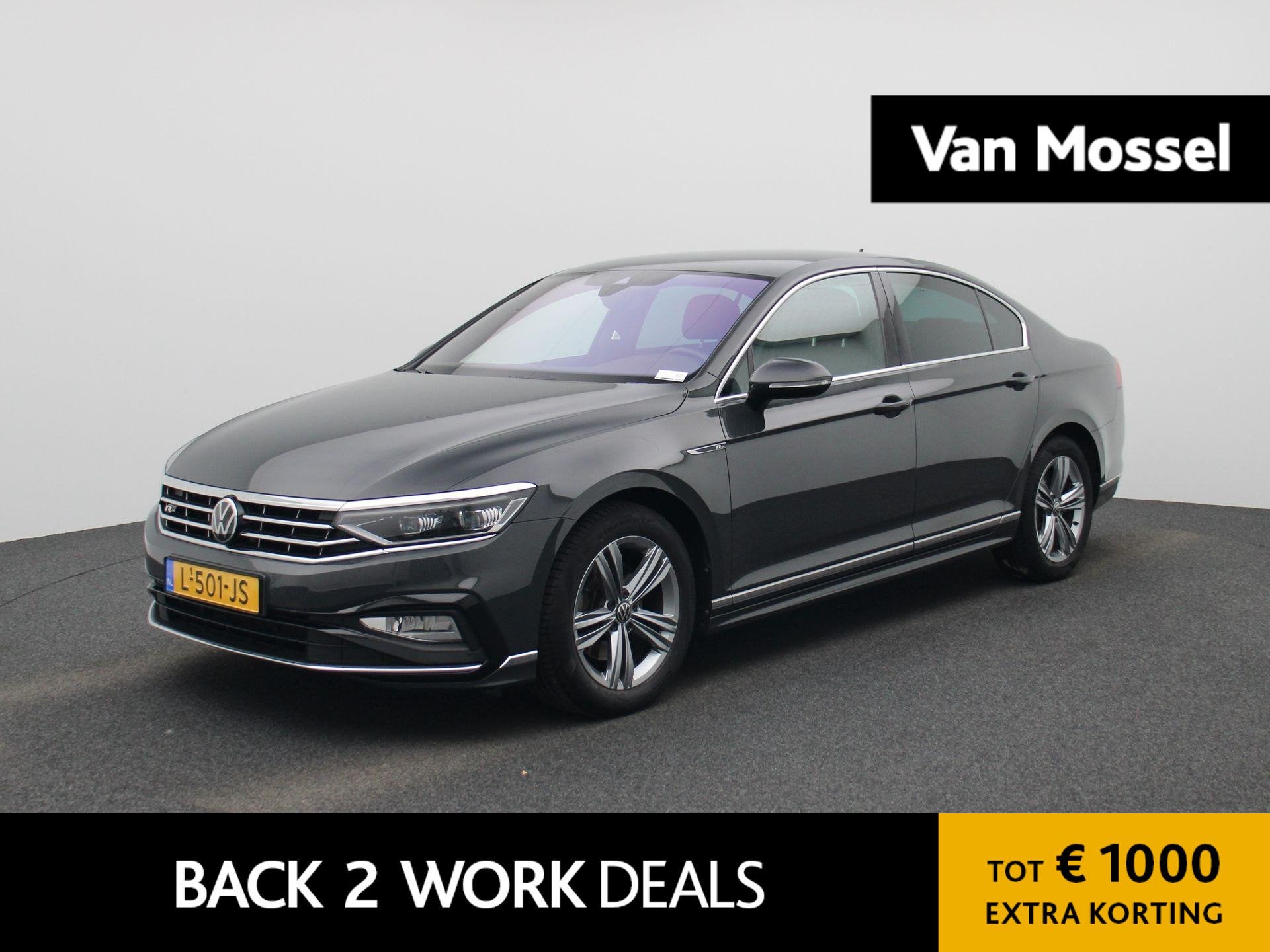 Volkswagen Passat 1.5 TSI R-Line Business + AUTOMAAT | NAVIG, Auto's, 12 maanden, 4 cilinders, Origineel Nederlands, Bedrijf
