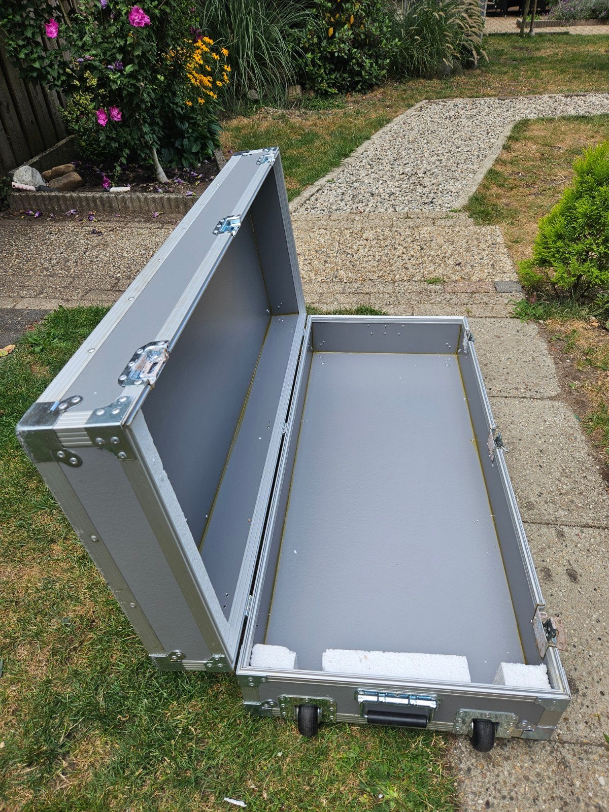 Grote Aluminium Flightcase met Wielen (122,5 x 52,5 cm), Ophalen, Gebruikt, Overige instrumenten, Flightcase