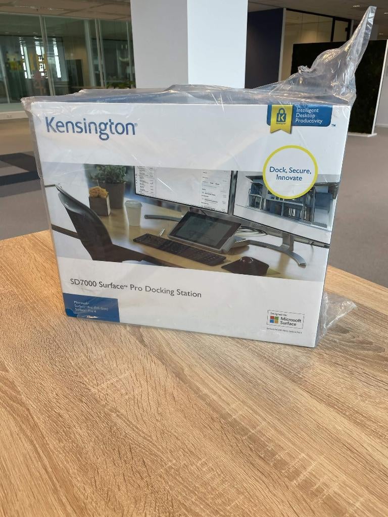 Kensington SD7000 Microsoft Surface Pro Docking Station, Ophalen, Laptop, Nieuw, Docking station