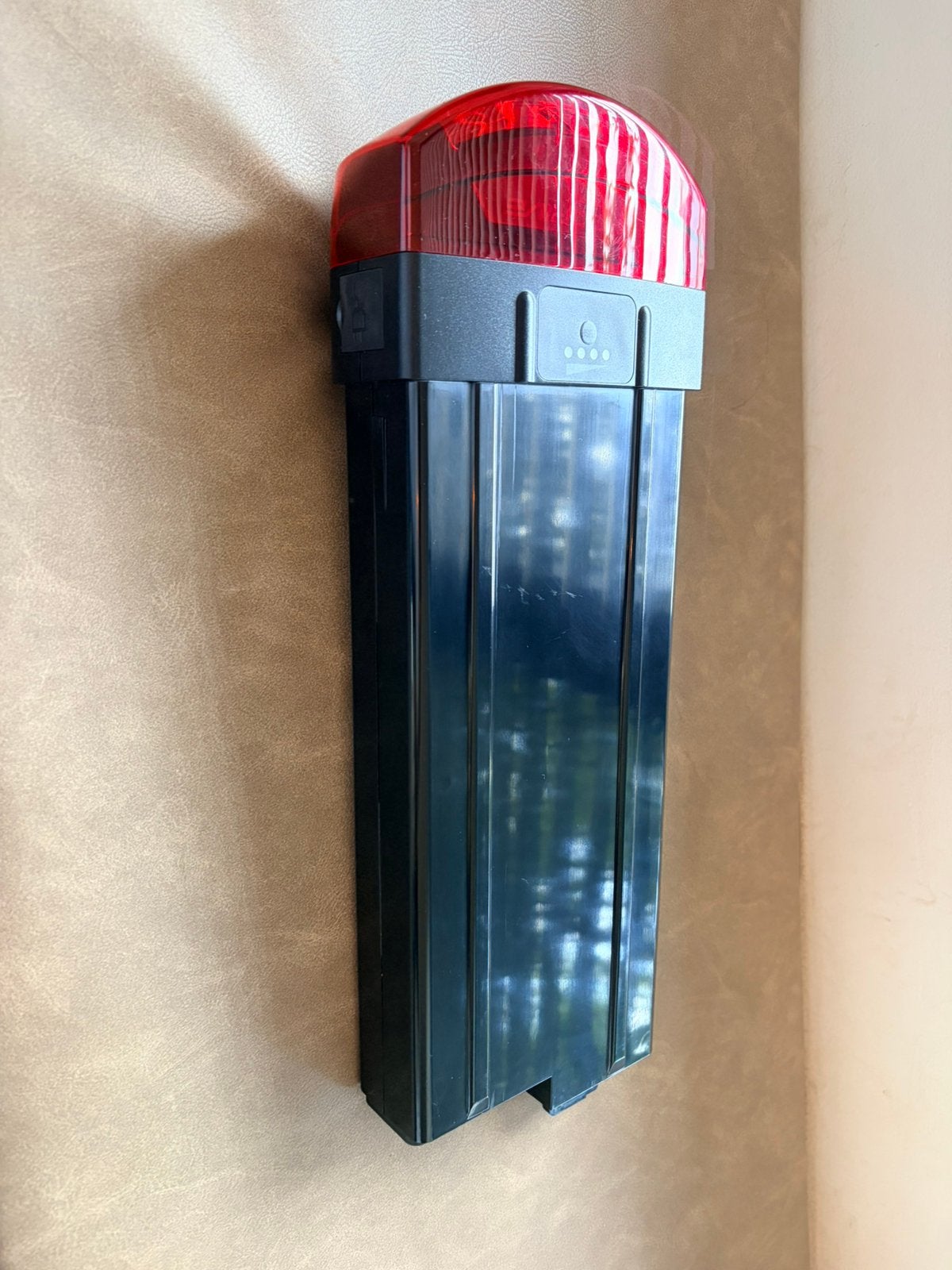 Nieuwe Joycube 300watt accu - klein defect, Ophalen of Verzenden, Nieuw