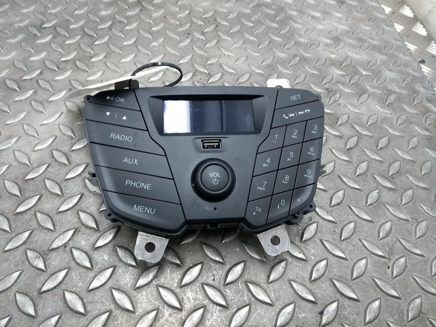 FORD TRANSIT CONNECT RADIO 2016, Ophalen of Verzenden, Gebruikt, Stiba lid