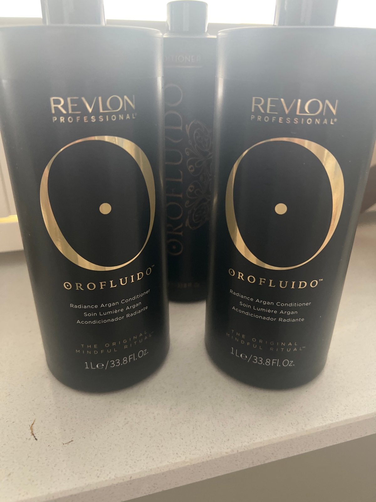 3 x Revlon Orofluido Radiance Argan Conditioner. 1L - Nieuw, Ophalen of Verzenden, Nieuw, Shampoo of Conditioner