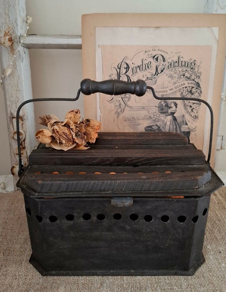 Brocante/vintage metalen voetenstoof, Antiek en Kunst, Curiosa en Brocante, Ophalen of Verzenden