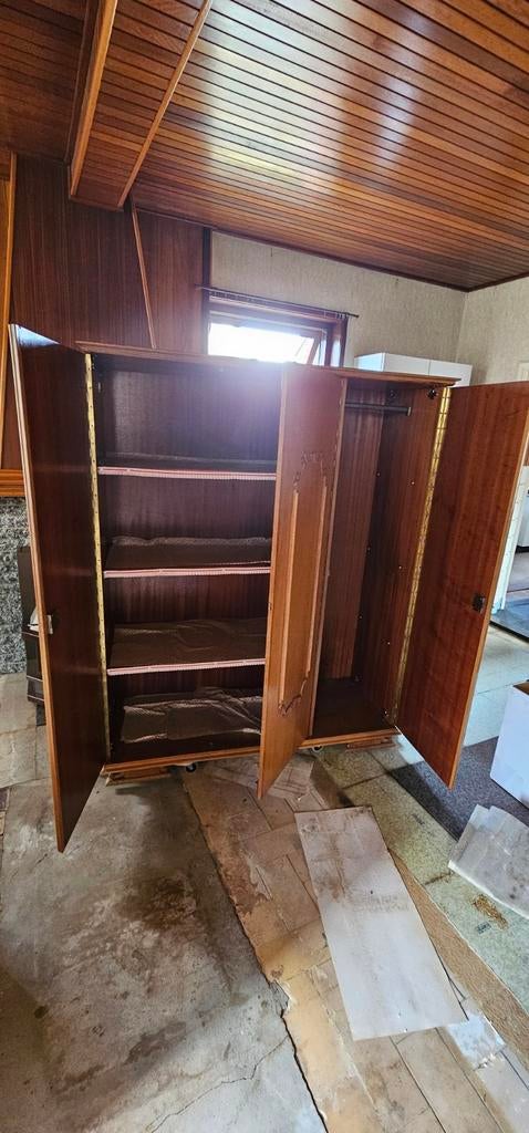 Vintage Kledingkast met Sierbeslag - Eikenhout, Klassiek, Vintage, Rustiek, Met deur(en), Gebruikt, 150 tot 200 cm