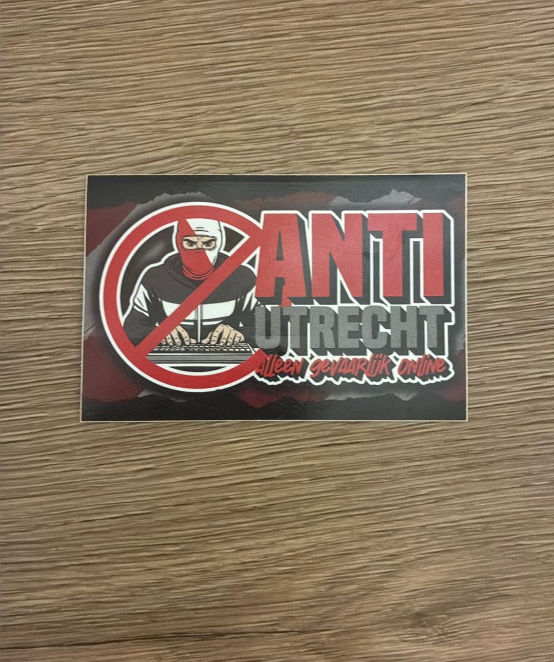 Anti utrecht sticker, Ophalen of Verzenden