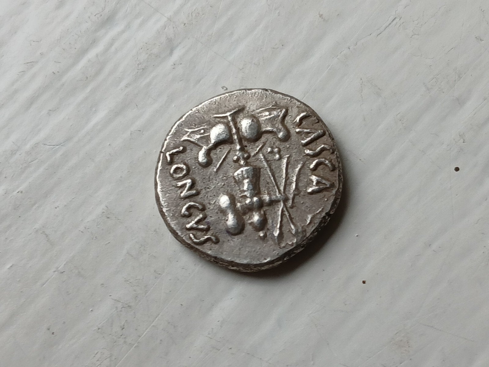 Zilveren Romeinse munt - Brutus Denarius, Vóór koninkrijk, Verzenden, Zilver, Overige waardes