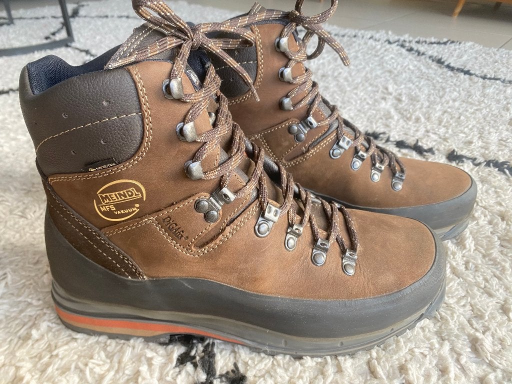 Meindl Wandelschoen Vakuum Gore-Tex maat 44 (UK 9,5), Sport en Fitness, Ophalen of Verzenden, Zo goed als nieuw, Schoenen