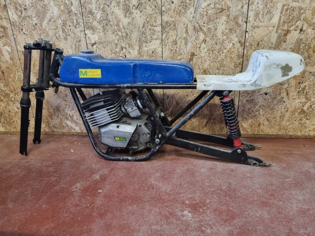 Minarelli P6 racer (in onderdelen?), Fietsen en Brommers, Brommeronderdelen | Oldtimers, Ophalen, Gebruikt, Overige typen, Overige merken