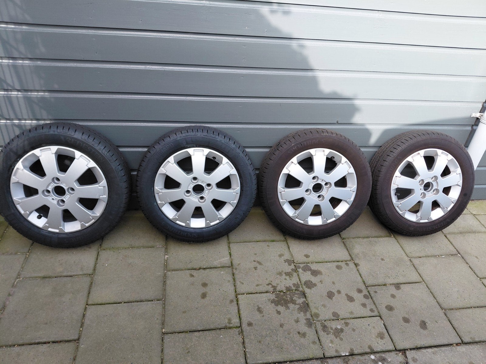 (bijna) nieuw: Banden met velg 165 60 r14 4 x 100 Opel agila, Ophalen, Nieuw, Opel