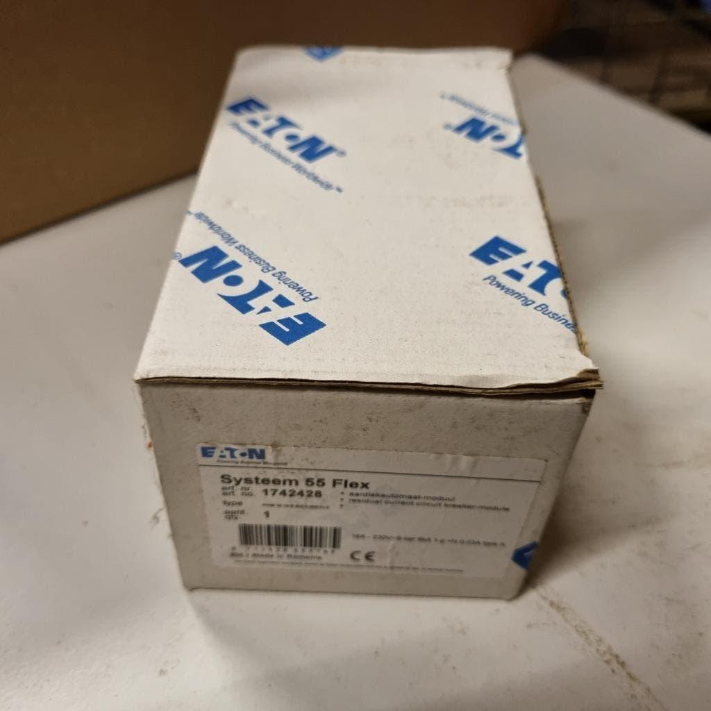 NIEUWE aardlekautomaat ETN systeem 55 flex B16 30 mA, Hobby en Vrije tijd, Elektronica-componenten, Ophalen, Nieuw