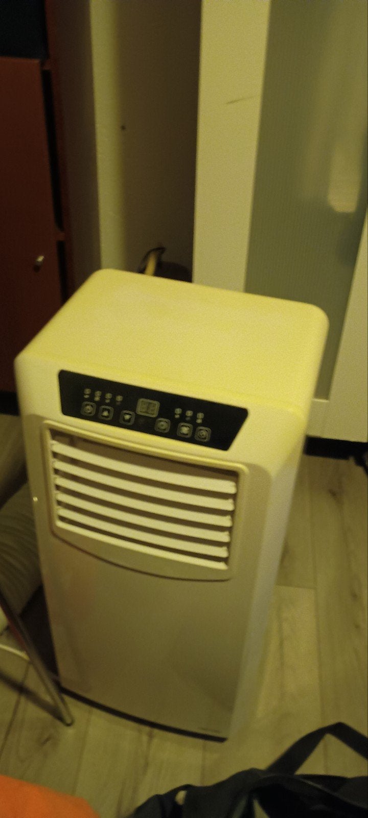 Mobiele airco - Koelen, Gebruikt, Minder dan 60 m³, 3 snelheden of meer, Ophalen of Verzenden