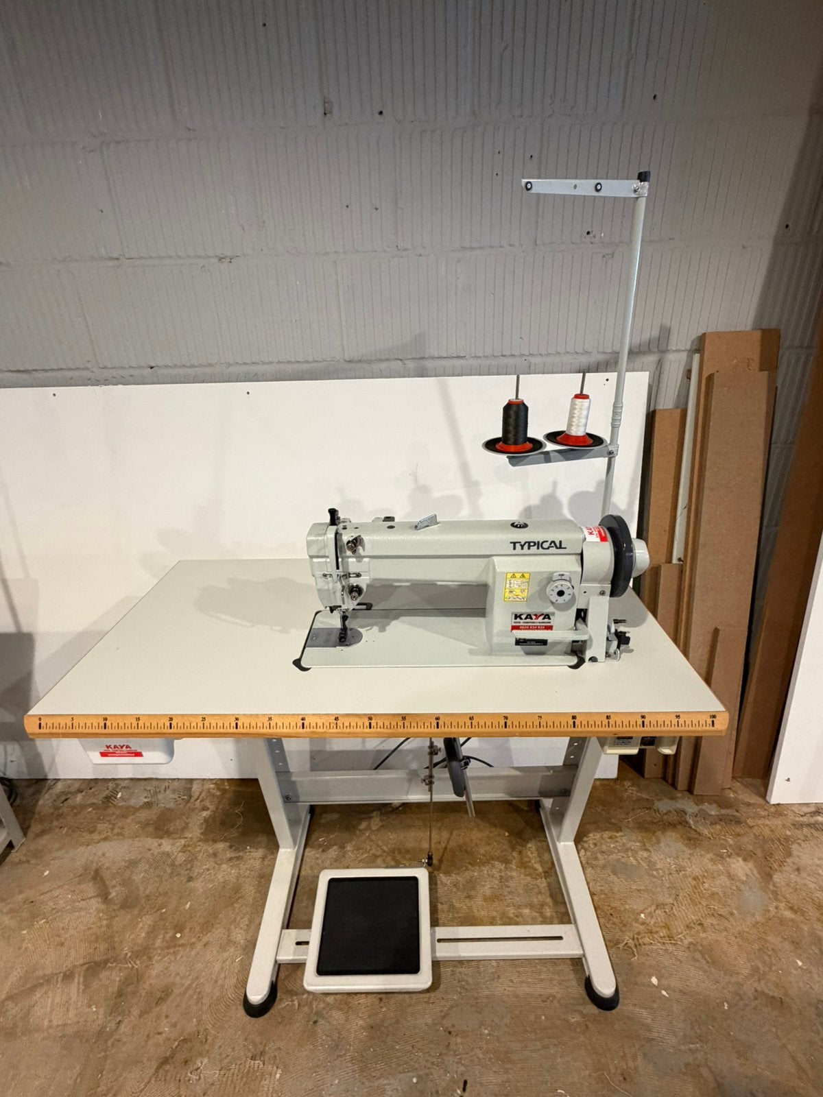 Leermachine drievoudig transport machine, Ophalen, Zo goed als nieuw, Lockmachine, Overige merken