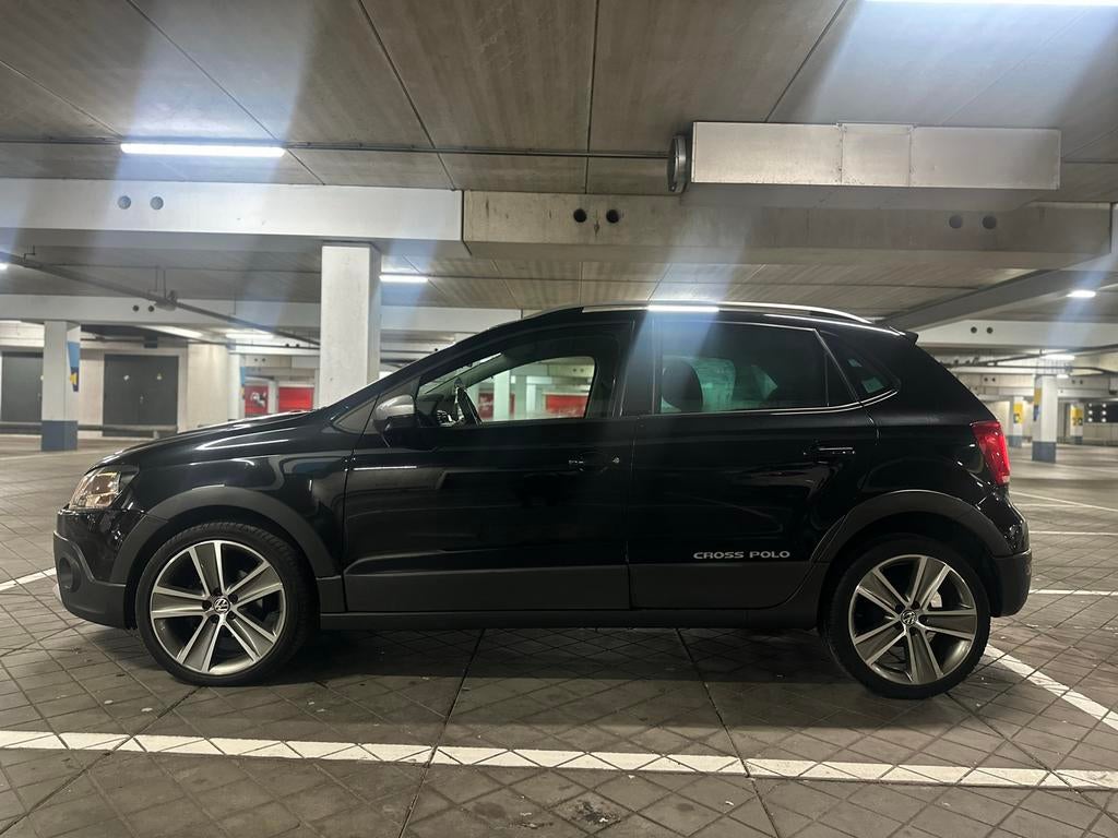 VW Polo 1.2 Cruise / CarPlay / stoel vrwm, Auto's, Voorwielaandrijving, 40 €/maand, Zwart, 1028 kg