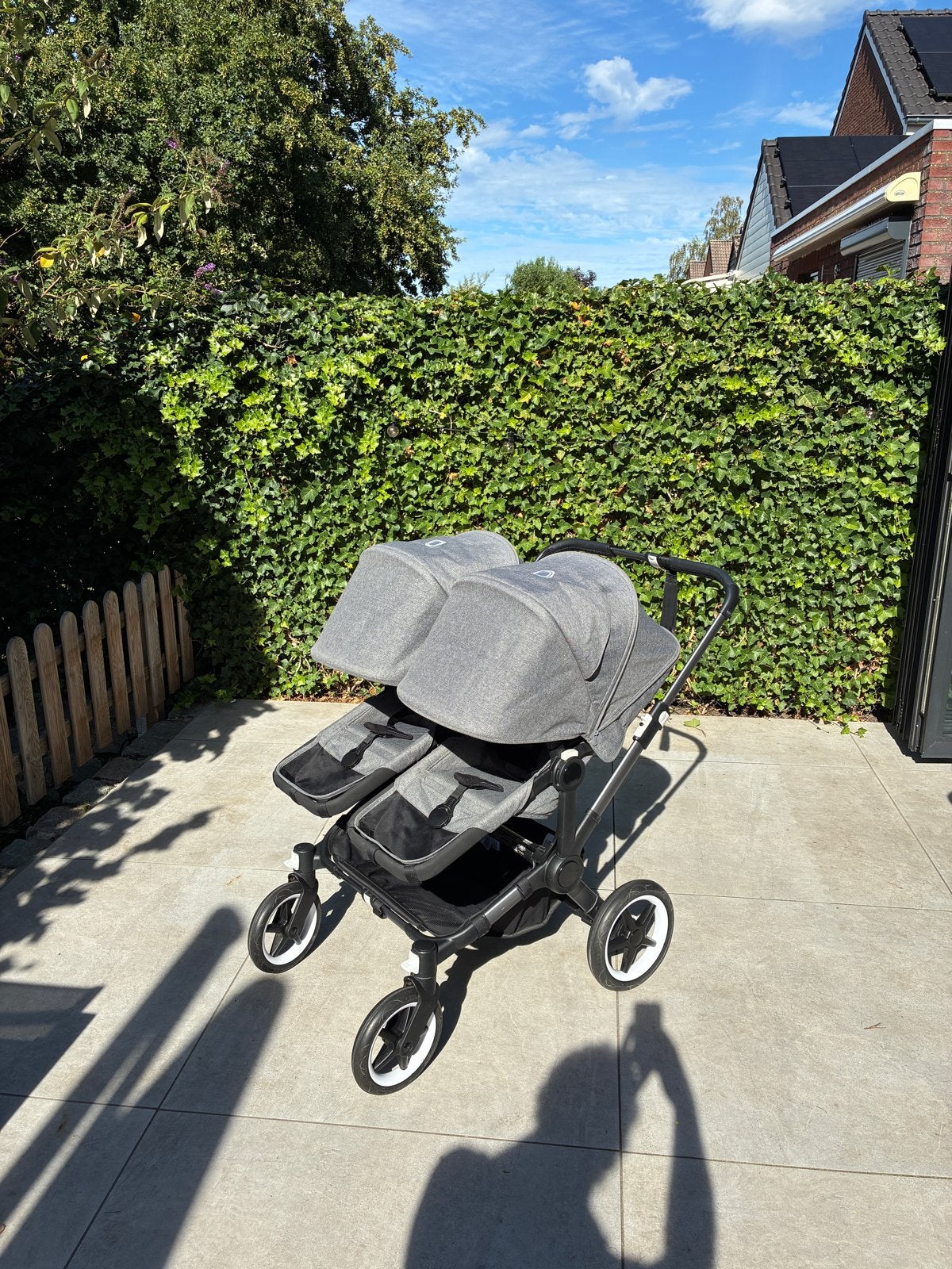 Bugaboo Donkey Duo 5 Grijs met 2x zitjes en ligwiegen, Kinderen en Baby's, Ophalen, Gebruikt, Combiwagen, Duowagen