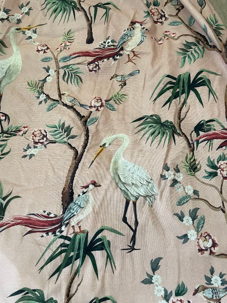3 zalmroze gordijnen met print, totaal 7,40m, Overige kleuren, 200 cm of meer, Ophalen of Verzenden, Zo goed als nieuw