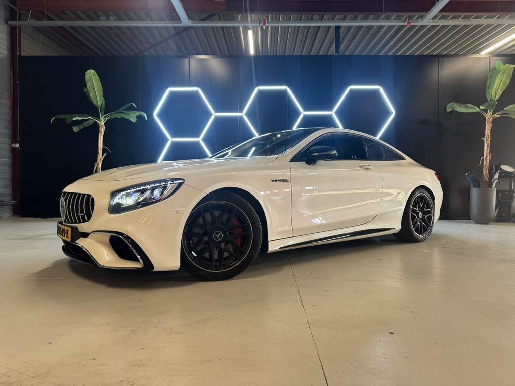 Mercedes-Benz S-Klasse 5.5 S63 AMG Coupe AUT 2014 Wit, Auto's, Mercedes-Benz, Automaat, 5461 cc, Achterwielaandrijving, 8 cilinders