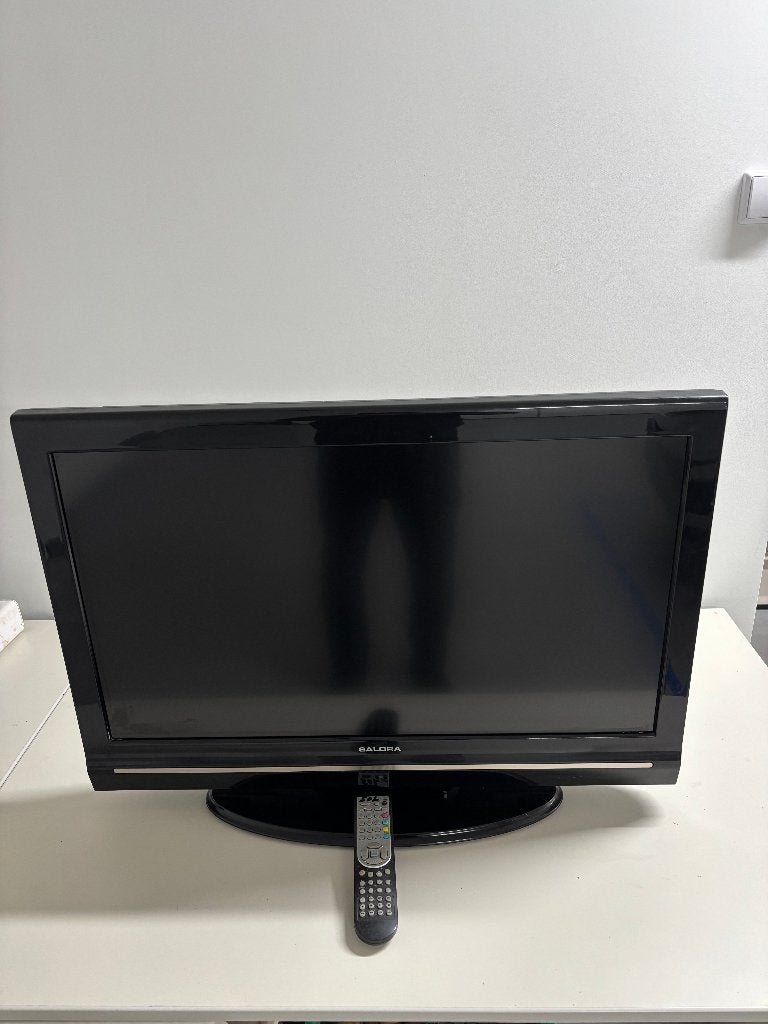 Solara 32 inch LCD TV met afstandsbediening en handleiding, Overige merken, Gebruikt, 50 Hz, LCD