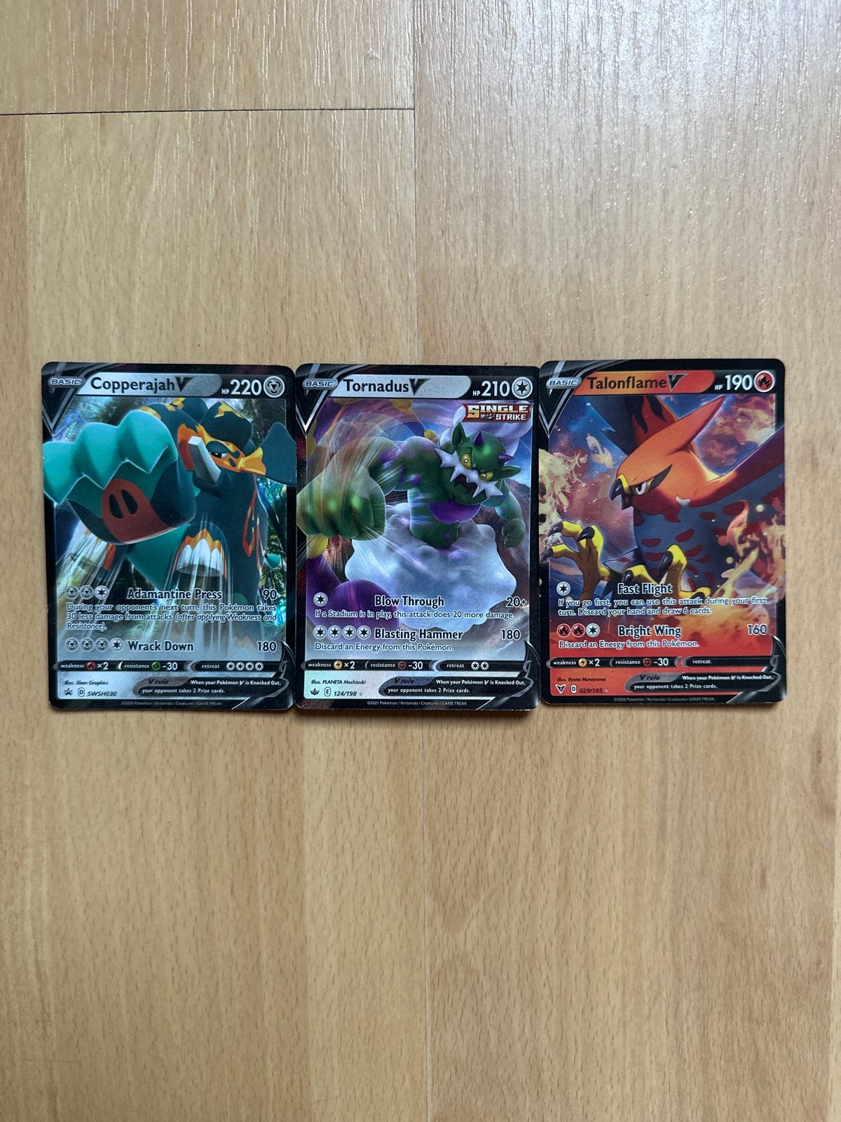 Pokémon V Kaarten: Copperajah V, Tornadus V, Talonflame V, Ophalen of Verzenden, Zo goed als nieuw, Meerdere kaarten