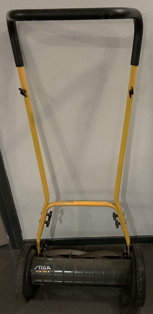 stiga scm 240 r, Ophalen, Handgrasmaaier, Zo goed als nieuw, 50 cm of meer