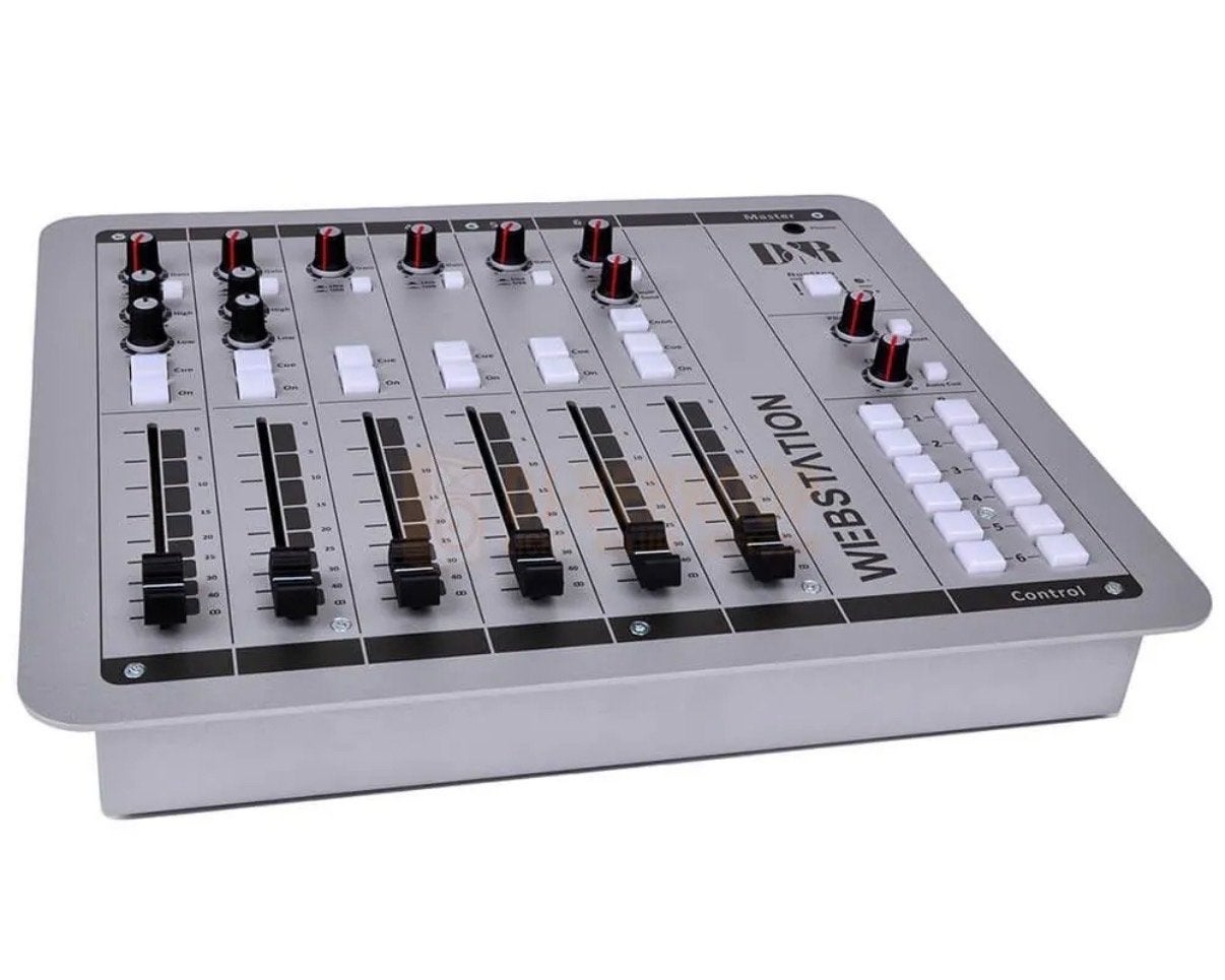 D&R Webstation Broadcast Mixer - 6 Kanalen, Muziek en Instrumenten, Mengpanelen, Ophalen of Verzenden, Gebruikt, 5 tot 10 kanalen
