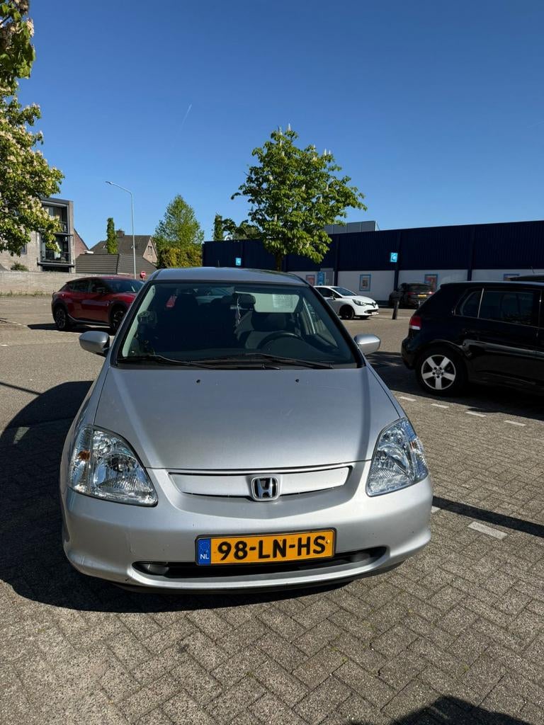 Honda Civic 1.4 I S 5DR 2003 Grijs, Voorwielaandrijving, Zwart, 4 cilinders, 49 €/maand