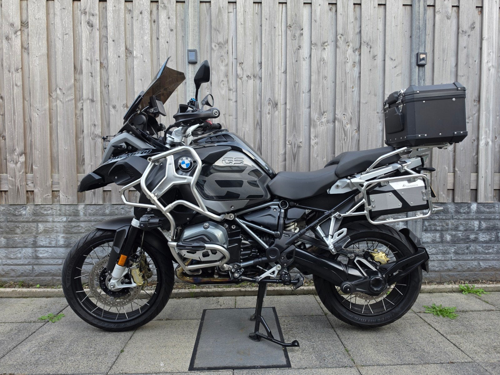 BMW R1200GS Adventure GSA - TFT- Akrapovič - Carplay, 2 cilinders, Motorrijbewijs A, Gebruikt, 1170 cc