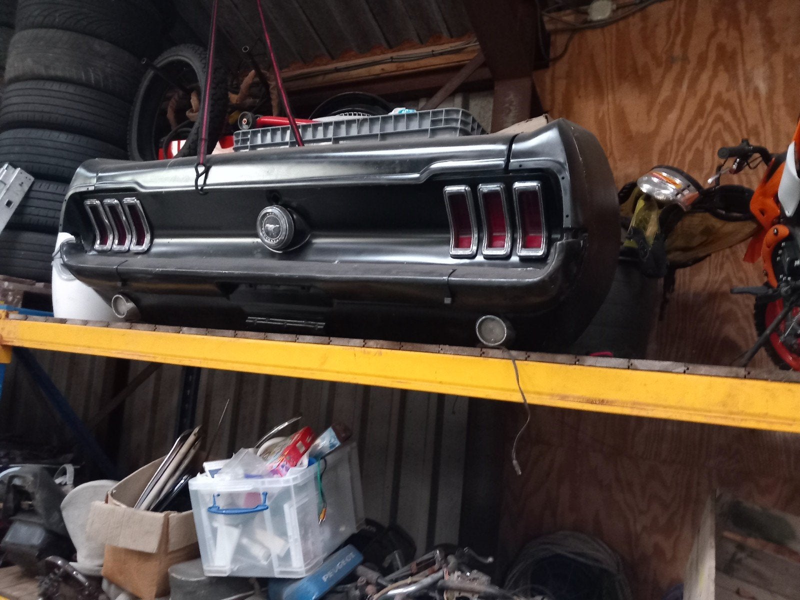 Echte achterkant van een ford mustang!, Auto-onderdelen, Carrosserie en Plaatwerk, Ophalen, Ford