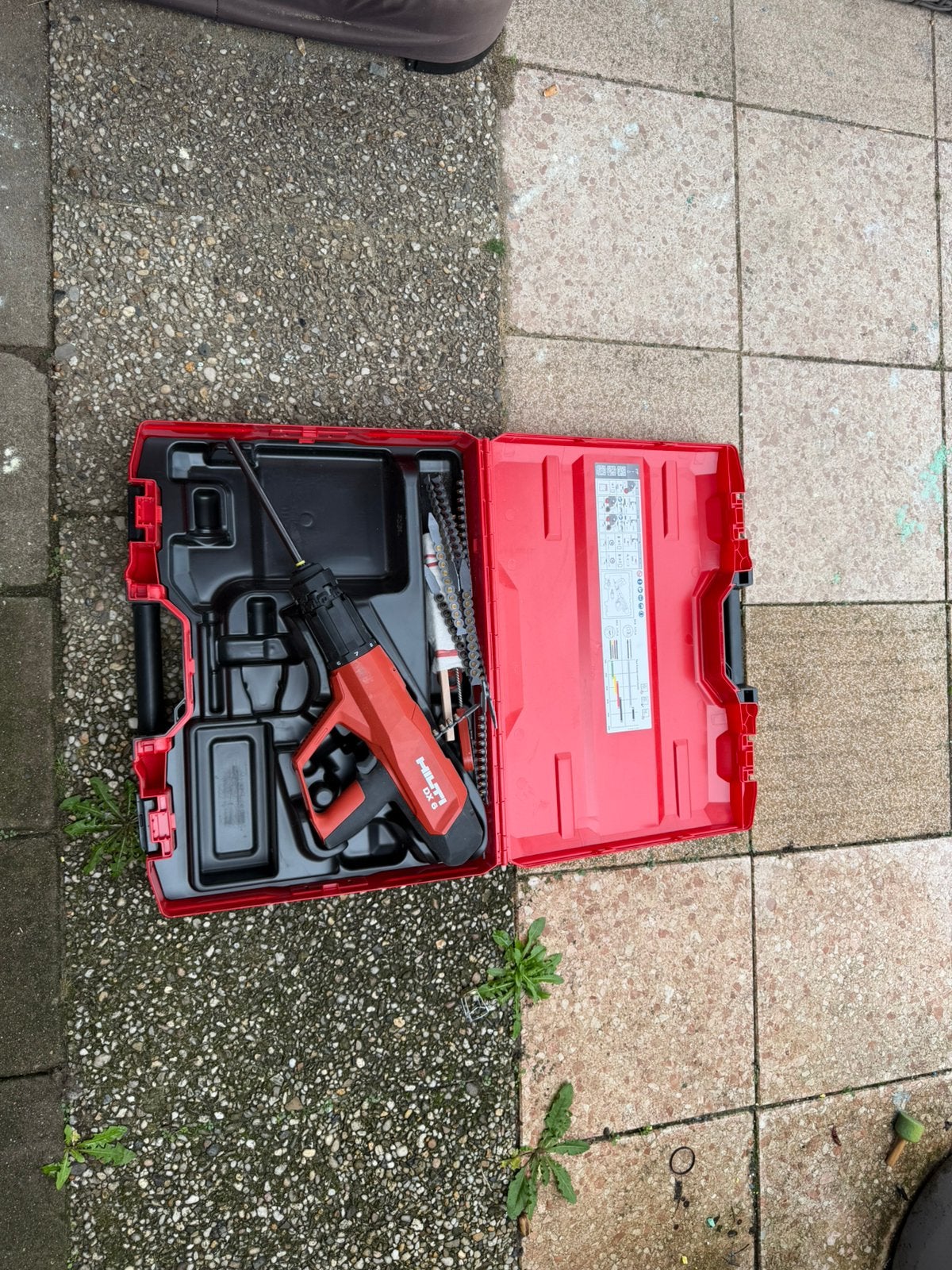 Hilti DX6, Ophalen, Zo goed als nieuw