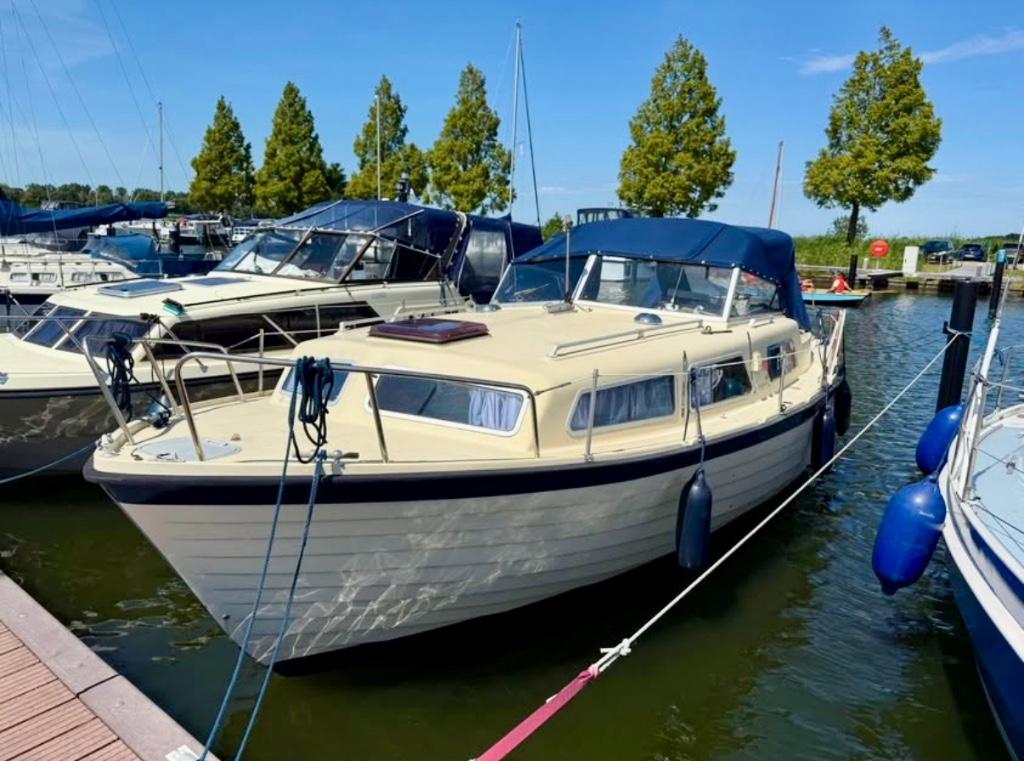 Risor 27 spitsgatter, Watersport en Boten, Motorboten en Motorjachten, Overige merken, Gebruikt, Binnenboordmotor, 21 pk