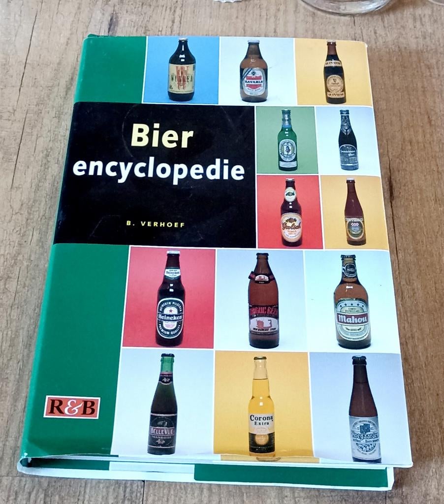 Bierencyclopedie, bierglazen, pul, blikken en, Verzamelen, Biermerken, Ophalen, Gebruikt, Glas of Glazen, Amstel
