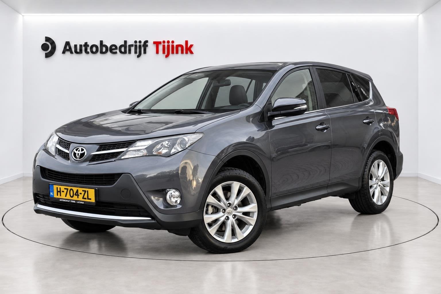 Toyota RAV4 2.0 Executive Business 4WD | Xenon | Trekhaak |, Euro 5, Gebruikt, 4 cilinders, Leder en Stof