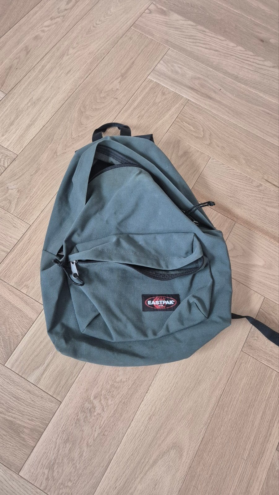 Diverse tassen: Adidas, Nike, Eastpak (sporttas en rugzak), 40 cm of meer, Gebruikt, 30 tot 45 cm, Ophalen
