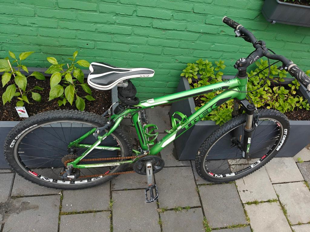 Trek 3700 Mountainbike, in werkendestaat, heeft liefde nodig, Fietsen en Brommers, Fietsen | Mountainbikes en ATB, Ophalen