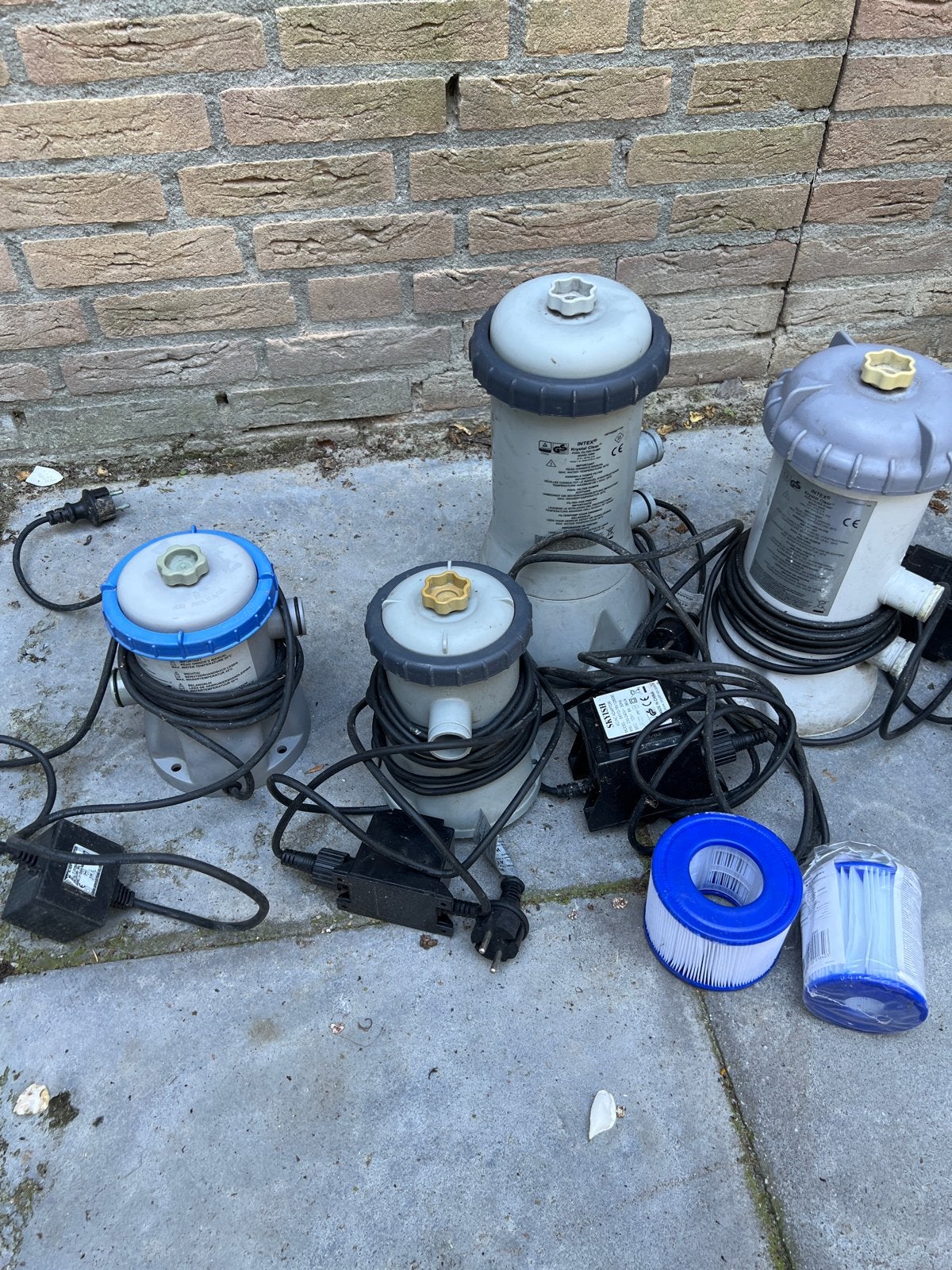 3 zwembad filterpompen (Bestway, Intex) - Alles in 1 koop, Tuin en Terras, Zwembad-toebehoren, Ophalen, Gebruikt, Zwembadpomp