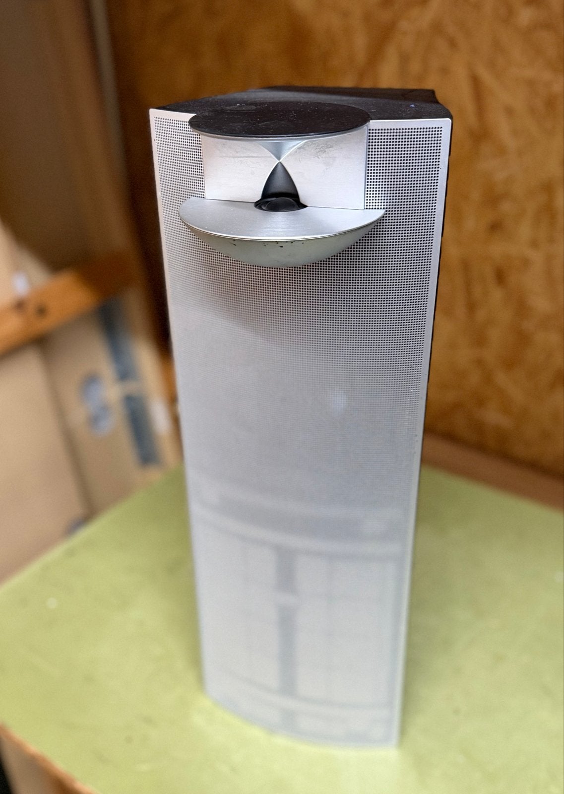Bang & Olufsen BeoLab 7-4 Center Speaker, Gebruikt, Bang & Olufsen, Geschikt voor surround/home cinema, Center speaker