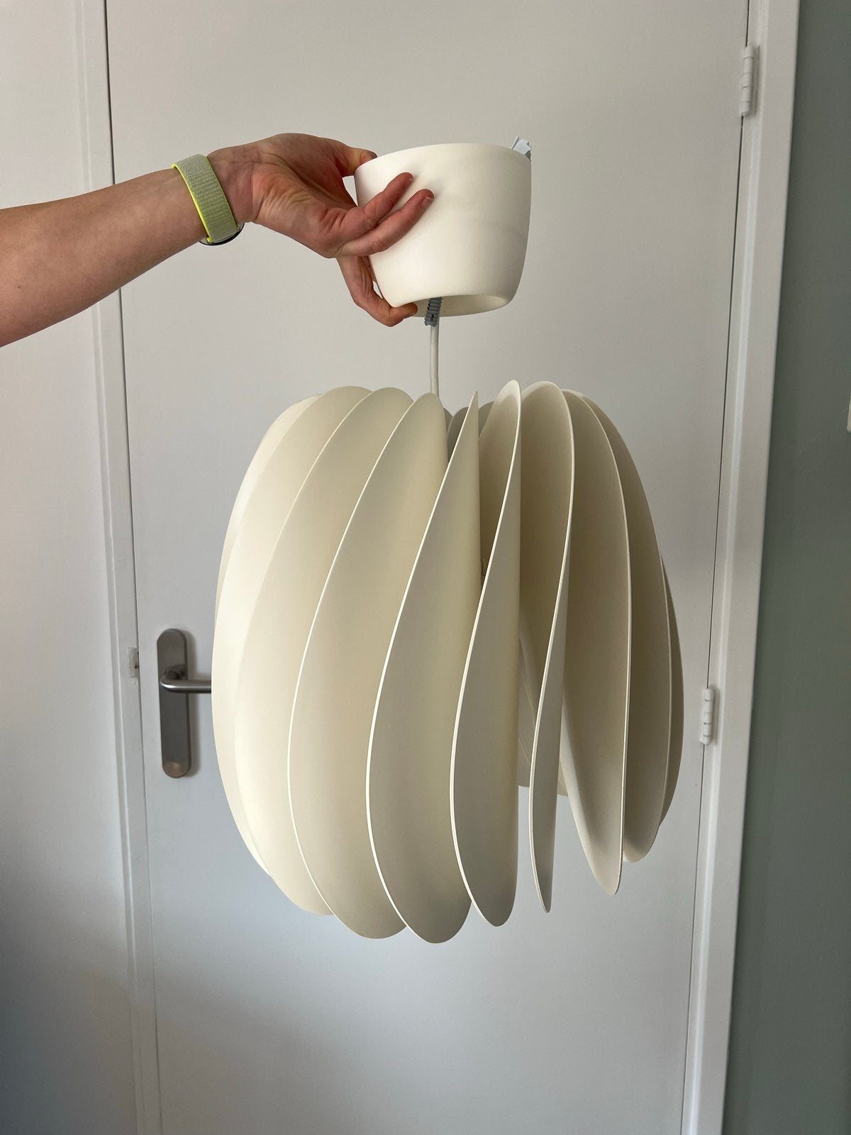 IKEA Skymningen hanglamp - Modern en sfeervol, Ophalen of Verzenden, Zo goed als nieuw, Kunststof, E27 (groot)