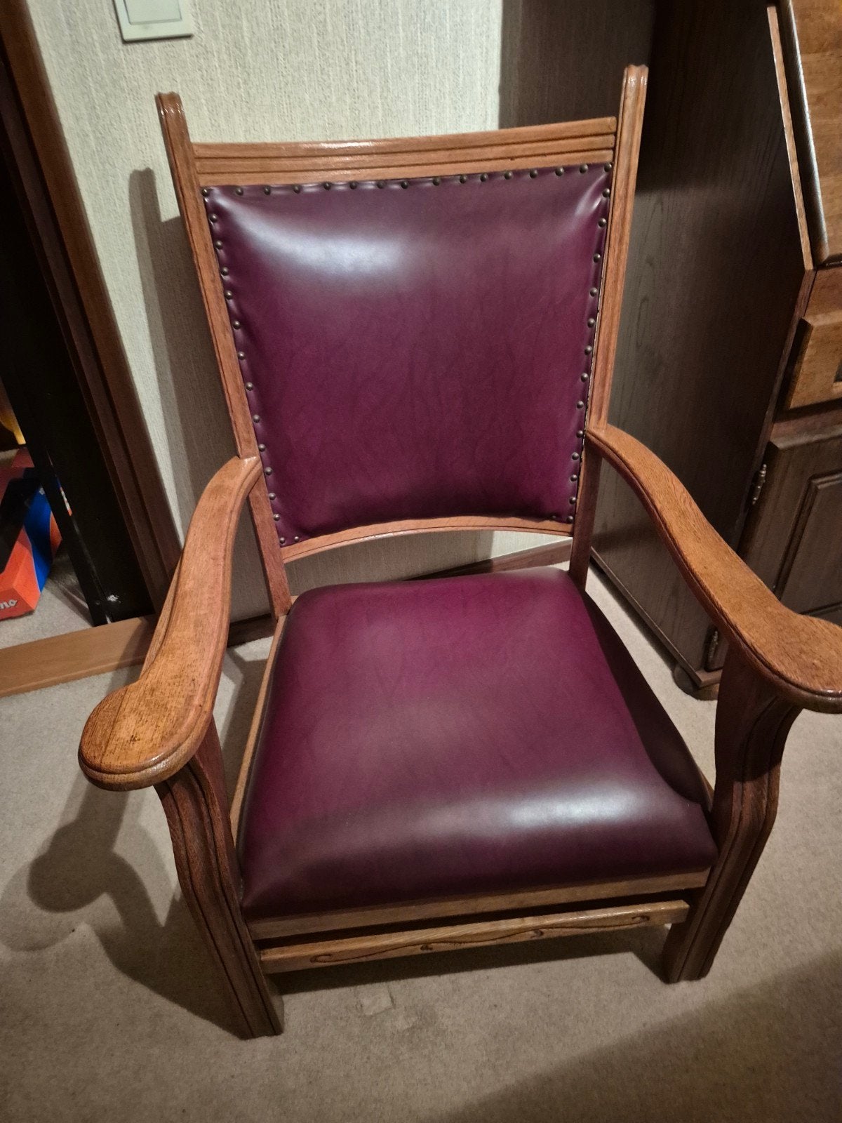2 stoelen, Ophalen