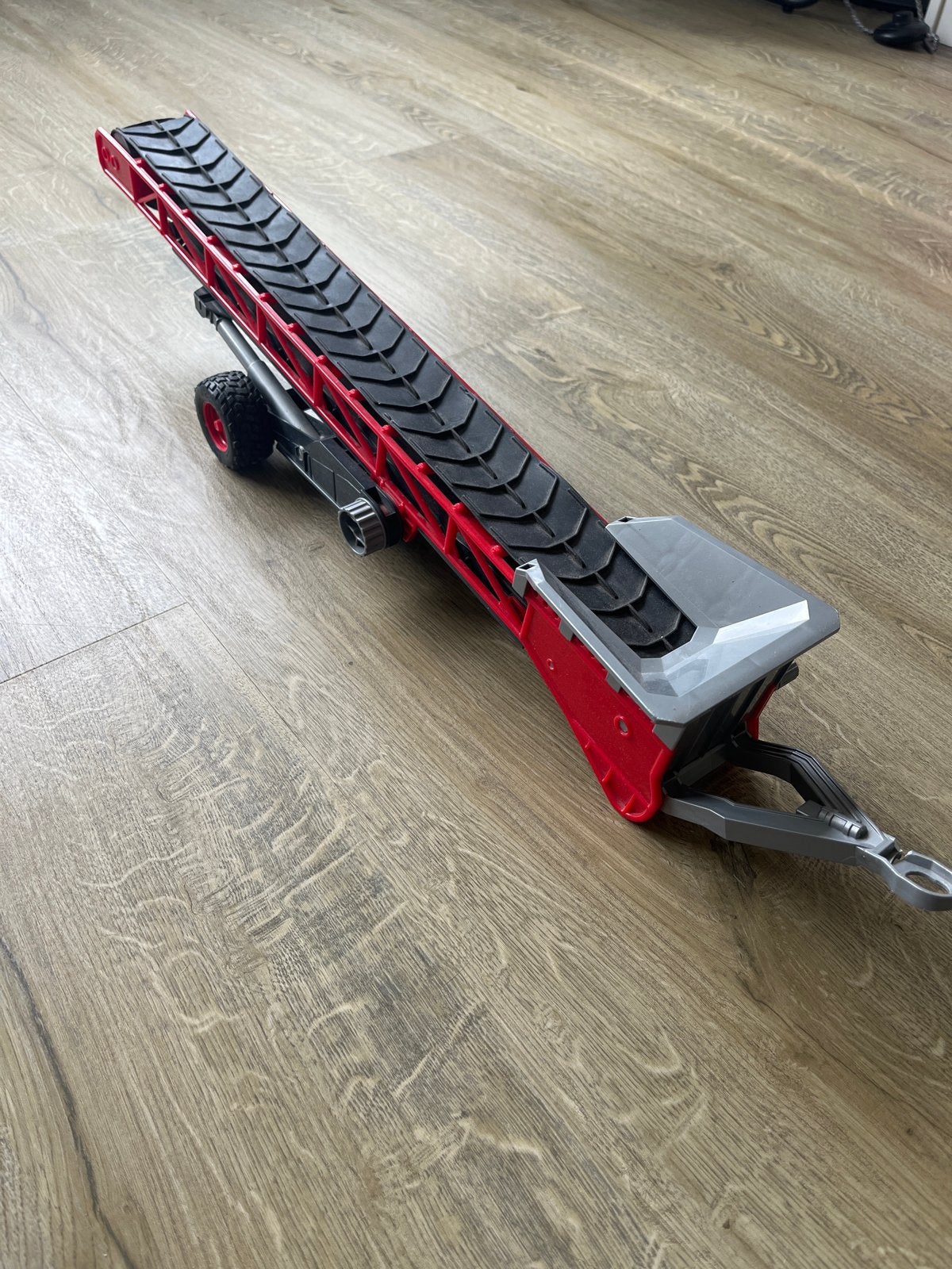 Bruder transportband met barst bij bevestiging, Ophalen, Gebruikt