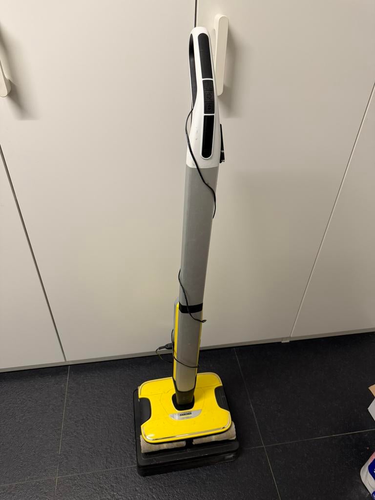 Karcher electrische (op accu) dweil machine, Ophalen of Verzenden, Overige typen