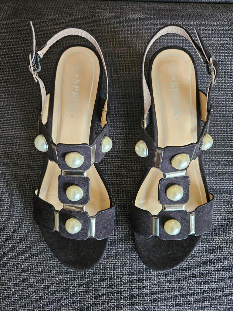 Leuke zwarte sandaaltjes blokhak met 'parels' maat 37., Kleding | Dames, Schoenen, Zwart, Nieuw, Sprox, Sandalen of Muiltjes