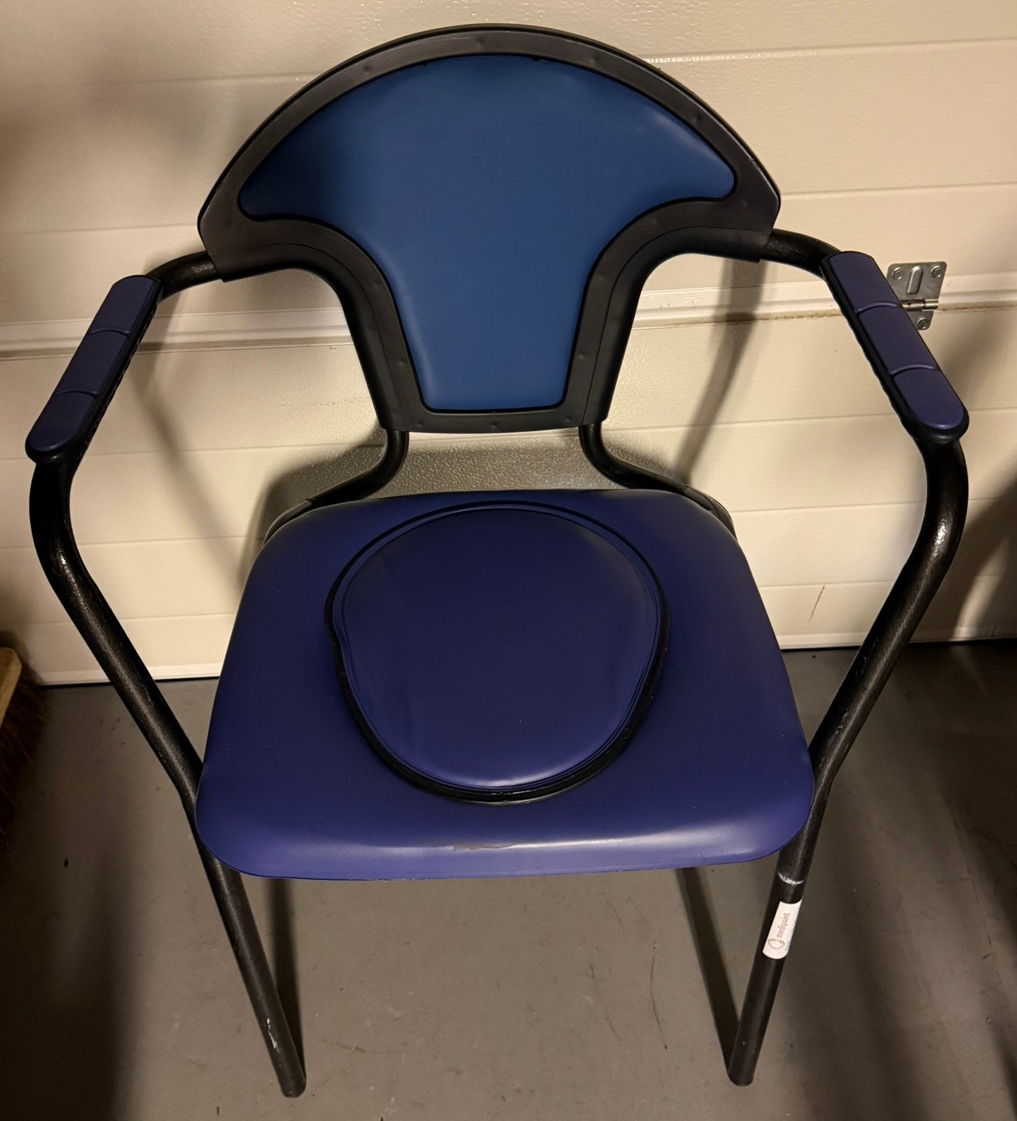 Po-Stoel, Ophalen, Zo goed als nieuw, Blauw, Eén