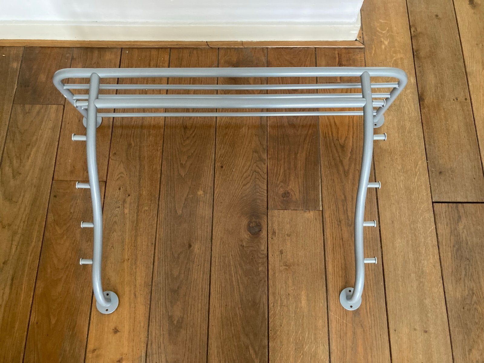 IKEA Logga wandkapstok - grijs metaal (nieuw), Zo goed als nieuw, Minder dan 100 cm, Metaal, Ophalen