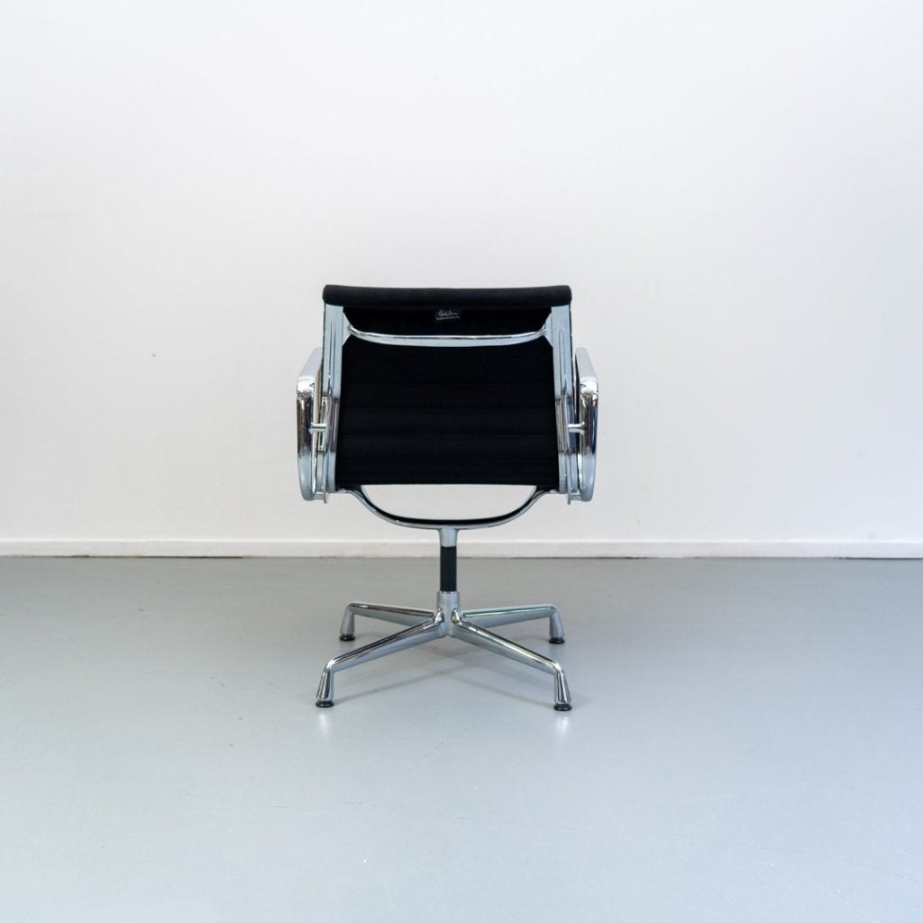 Vitra Eames EA 108 Stoel Zwart Hopsak - Aluminium, Niet ingevuld, Zo goed als nieuw, Niet ingevuld, Niet ingevuld