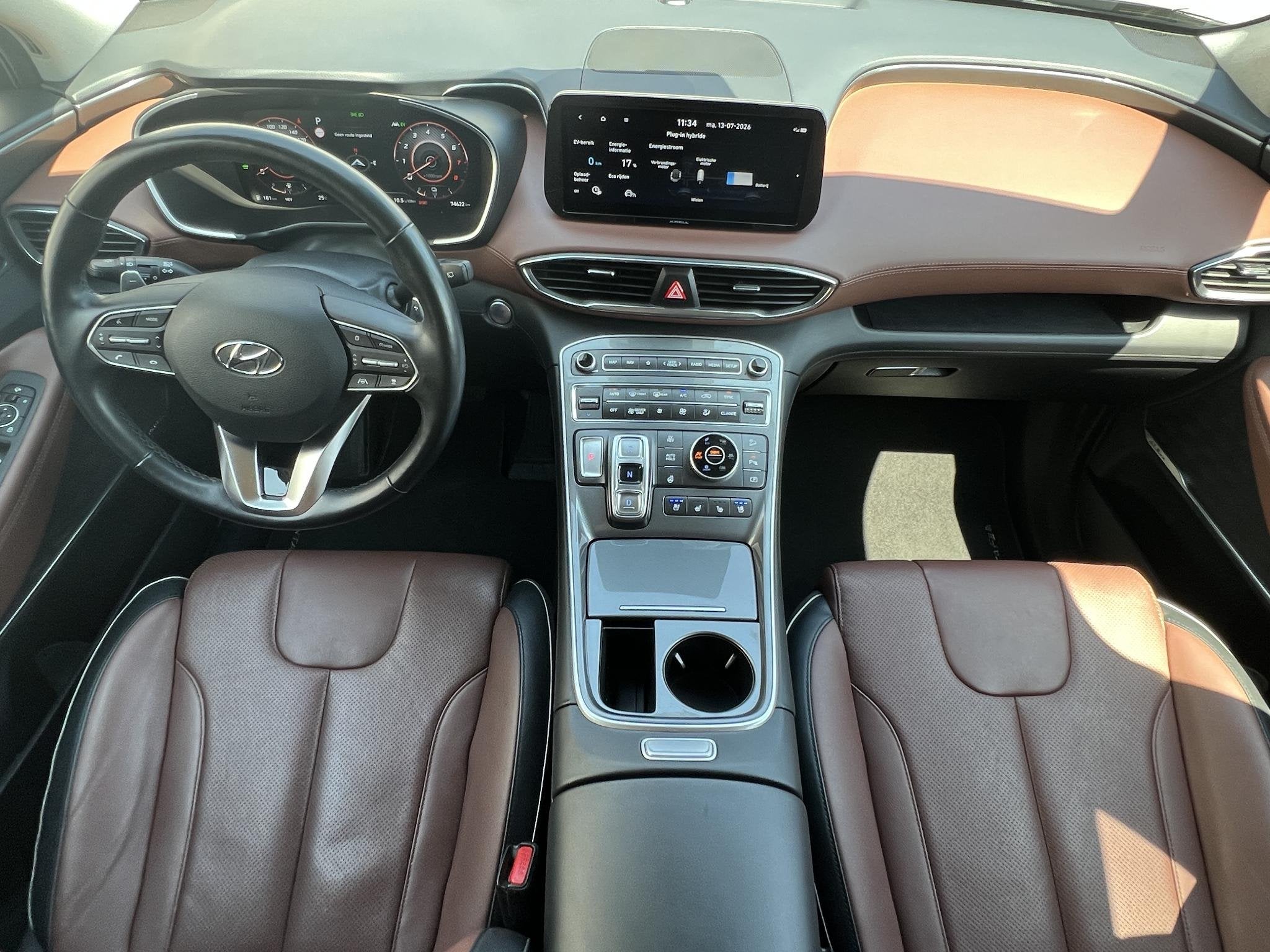 Hyundai Santa Fe 1.6 T-GDI PHEV Premium Sky / Fabrieksgarant, Automaat, Gebruikt, Euro 6, 4 cilinders