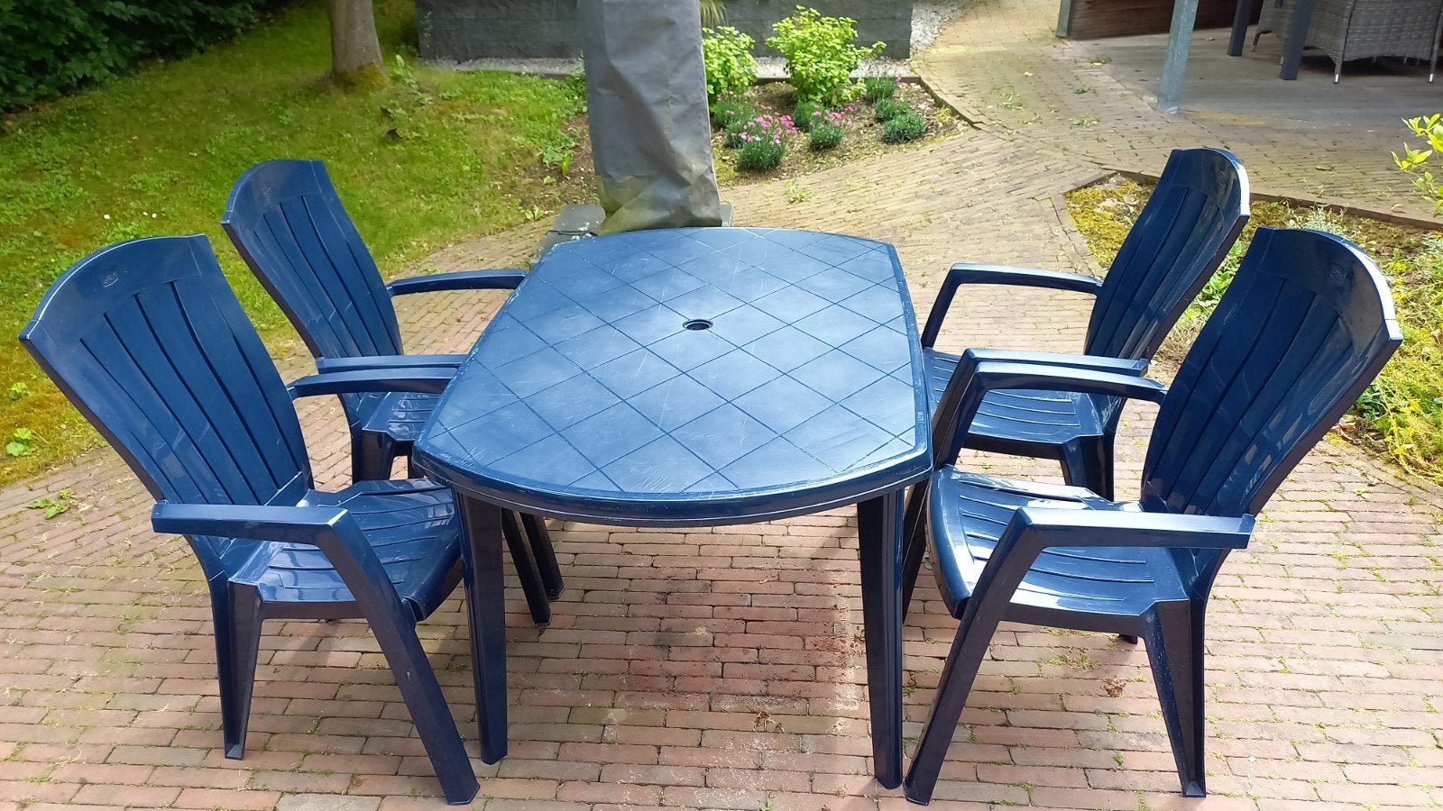 Jardin Tuinset Blauw (4 stoelen + tafel) Gratis, Ophalen, 4 zitplaatsen, Kunststof, Gebruikt