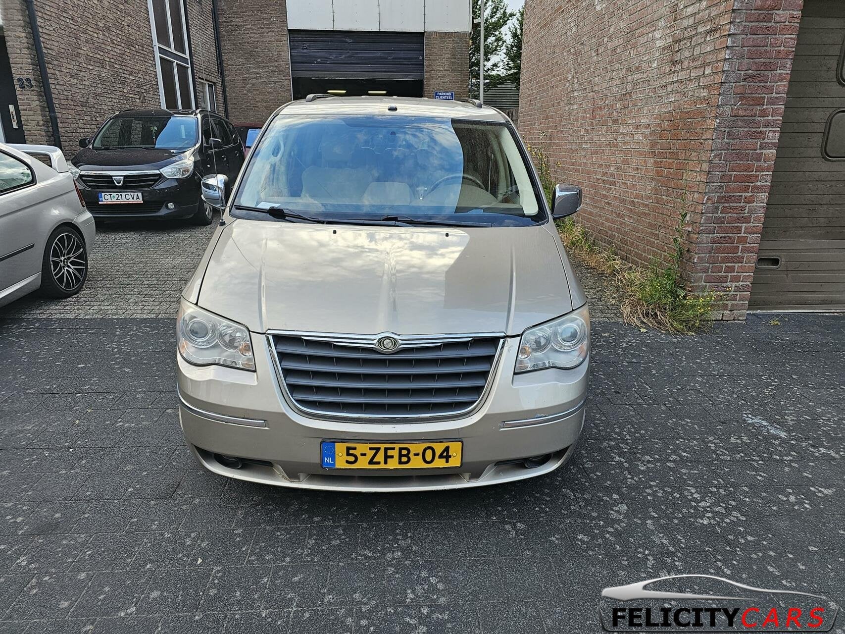 Chrysler Town & Country 4.0 V6 dvd navi tafel s&go, Overige modellen, Xenon verlichting, 7 stoelen, Leder