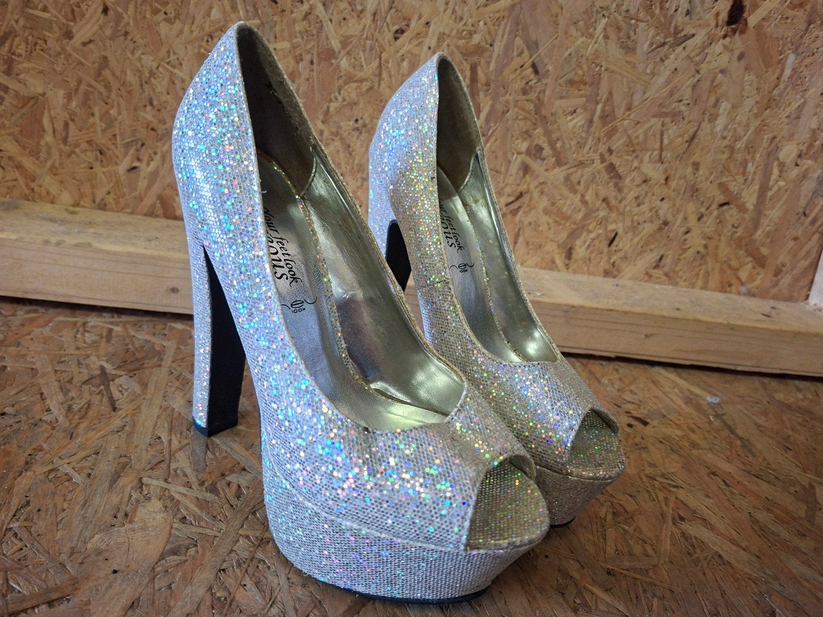 Glitter pumps dames maat 37, Kleding | Dames, Schoenen, Pumps, Overige kleuren, Nieuw, Ophalen of Verzenden