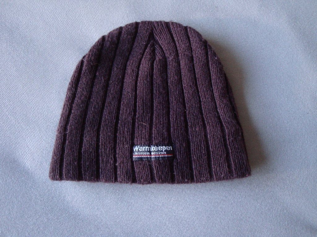 Bruine, lekker warme, gebreide dames muts met fleece voering, Ophalen of Verzenden, Zo goed als nieuw, Maat 38/40 (M), Muts