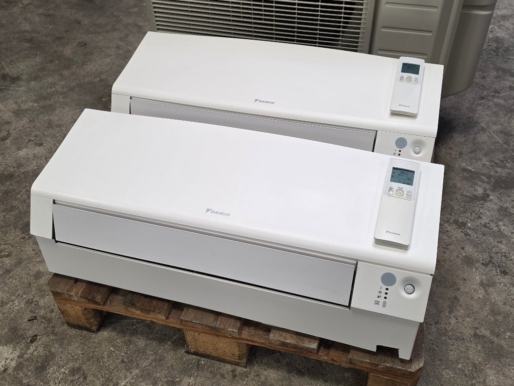 Refurbished 2x wand airco Daikin Multi Inverter Wifi 6,8 kW, Ophalen, Koelen en Ontvochtigen, Timer, Refurbished