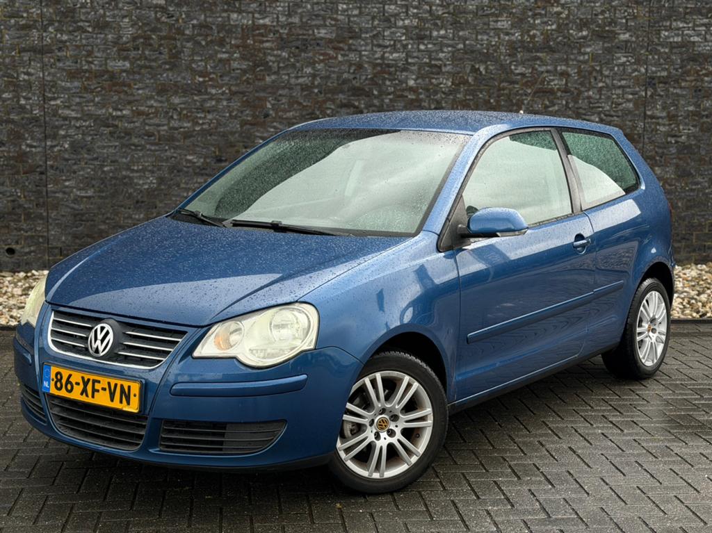 Volkswagen Polo 1.4 16V 59KW 2007 Blauw | Cruise | Airco, Voorwielaandrijving, Zwart, 4 cilinders, Blauw